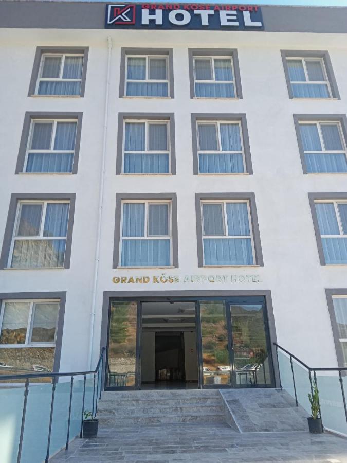 Grand Koese Airport Hotel Ортаджа Экстерьер фото